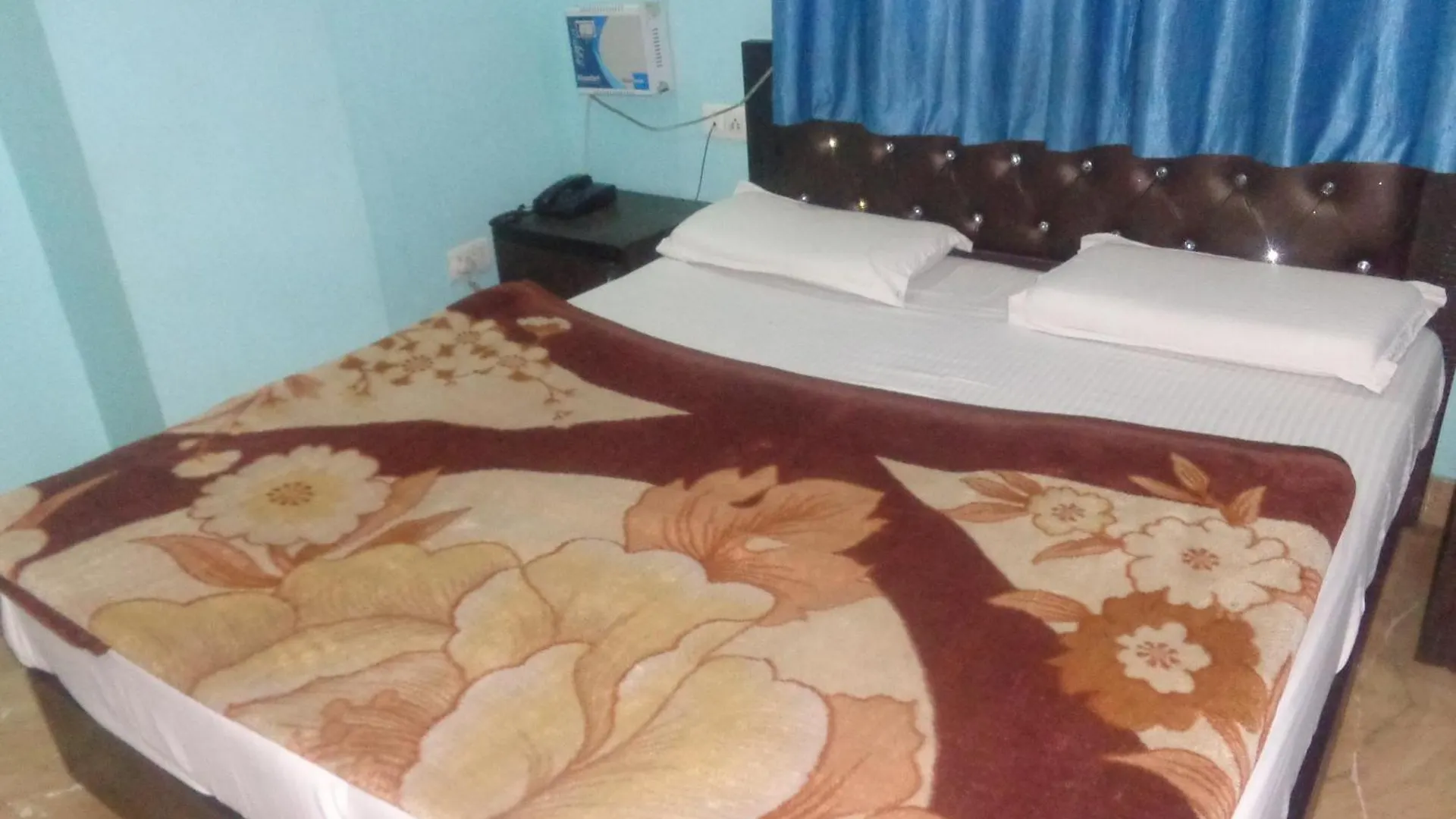 Hotel Raj International Dx In-Front Of Sarai Rohilla Station Delhi  Delhi (National Capital Territory of India)